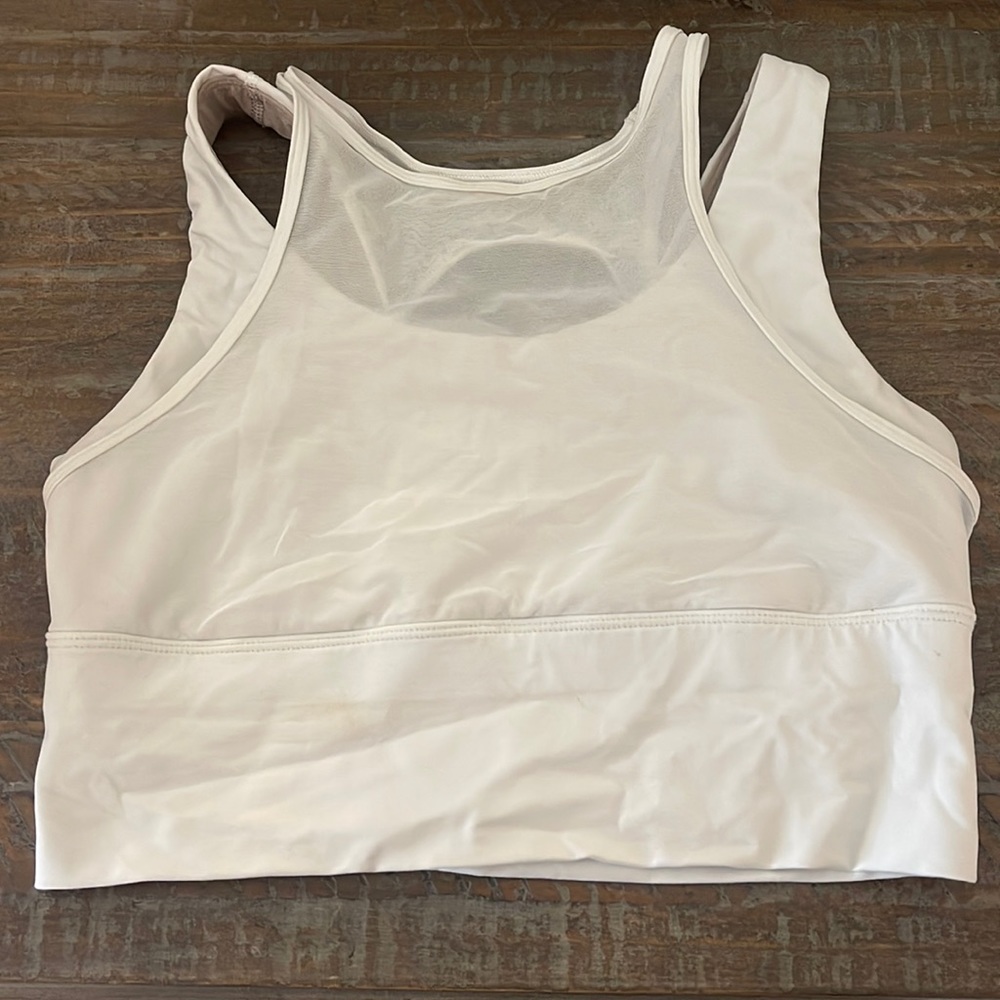 Lululemon mesh sports bra